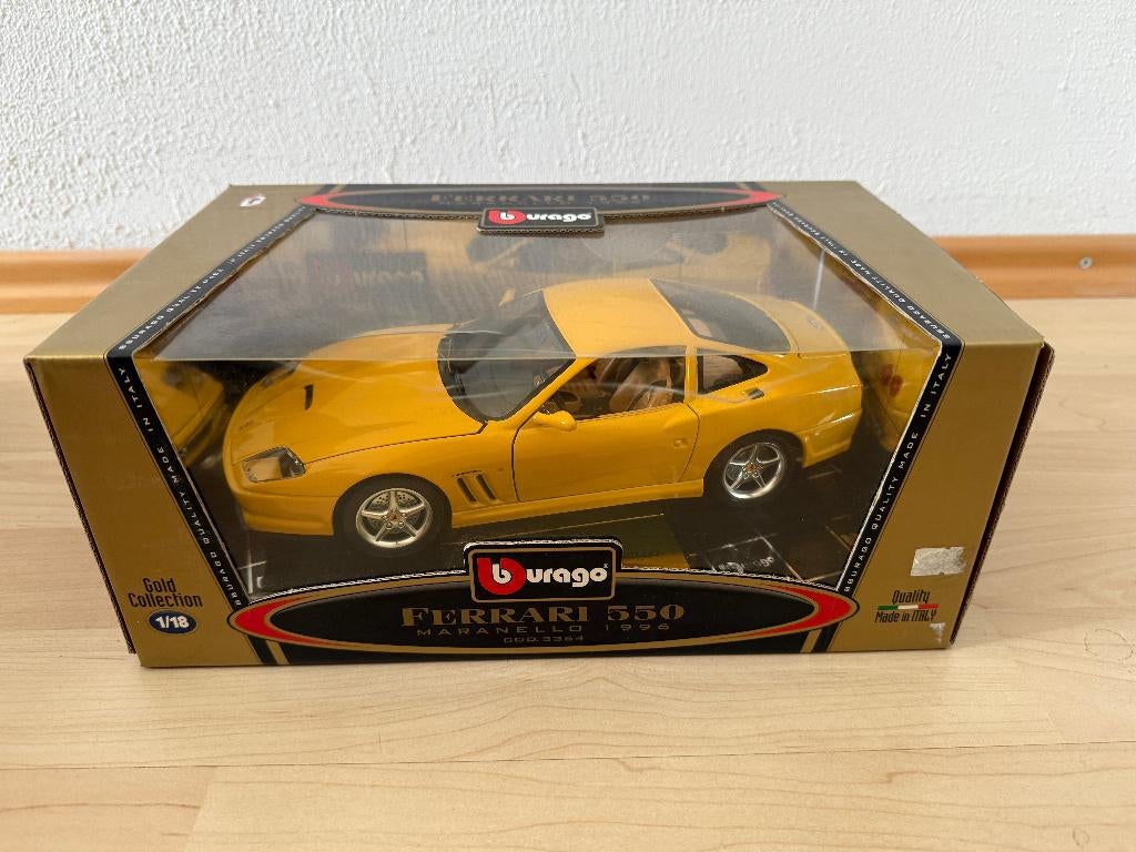 Burago Bburago Gold Collect. 1/18 Ferrari 550 Maranello 1996, Ophalen of Verzenden, Nieuw, Auto, Bburago