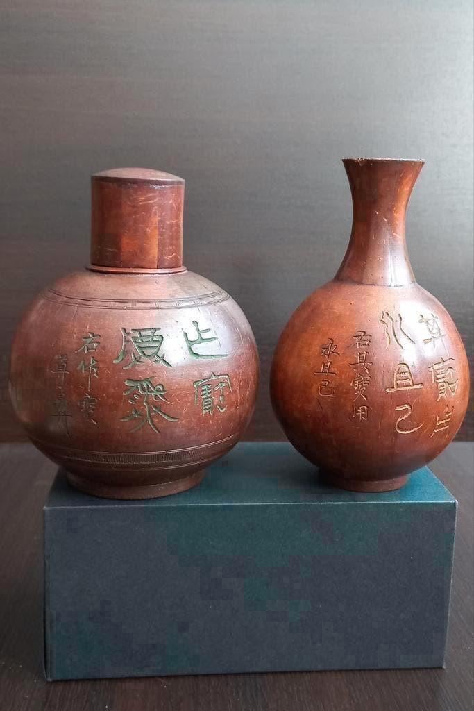 Antiek zeldzame set een paar rituele houten sake-flessen, Ophalen of Verzenden