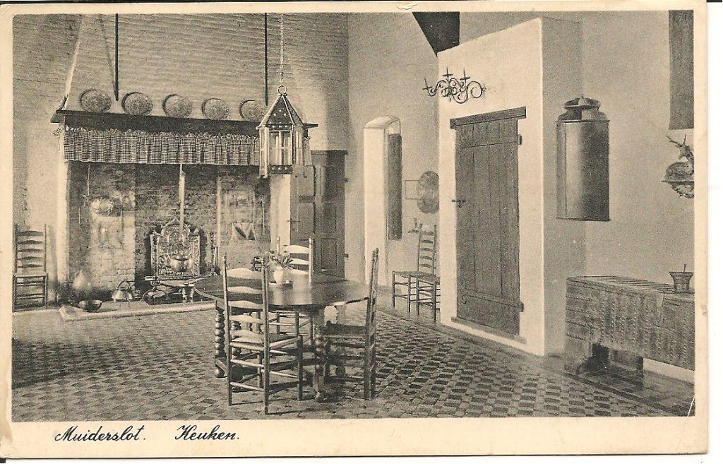 Muiderslot keuken.   Muiden., Ophalen of Verzenden, Ongelopen, Noord-Holland