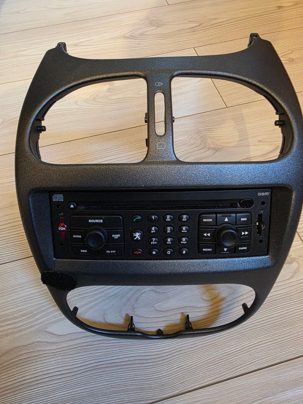 Peugeot 206 Radio CD-speler met frame, Auto diversen, Ophalen of Verzenden, Gebruikt