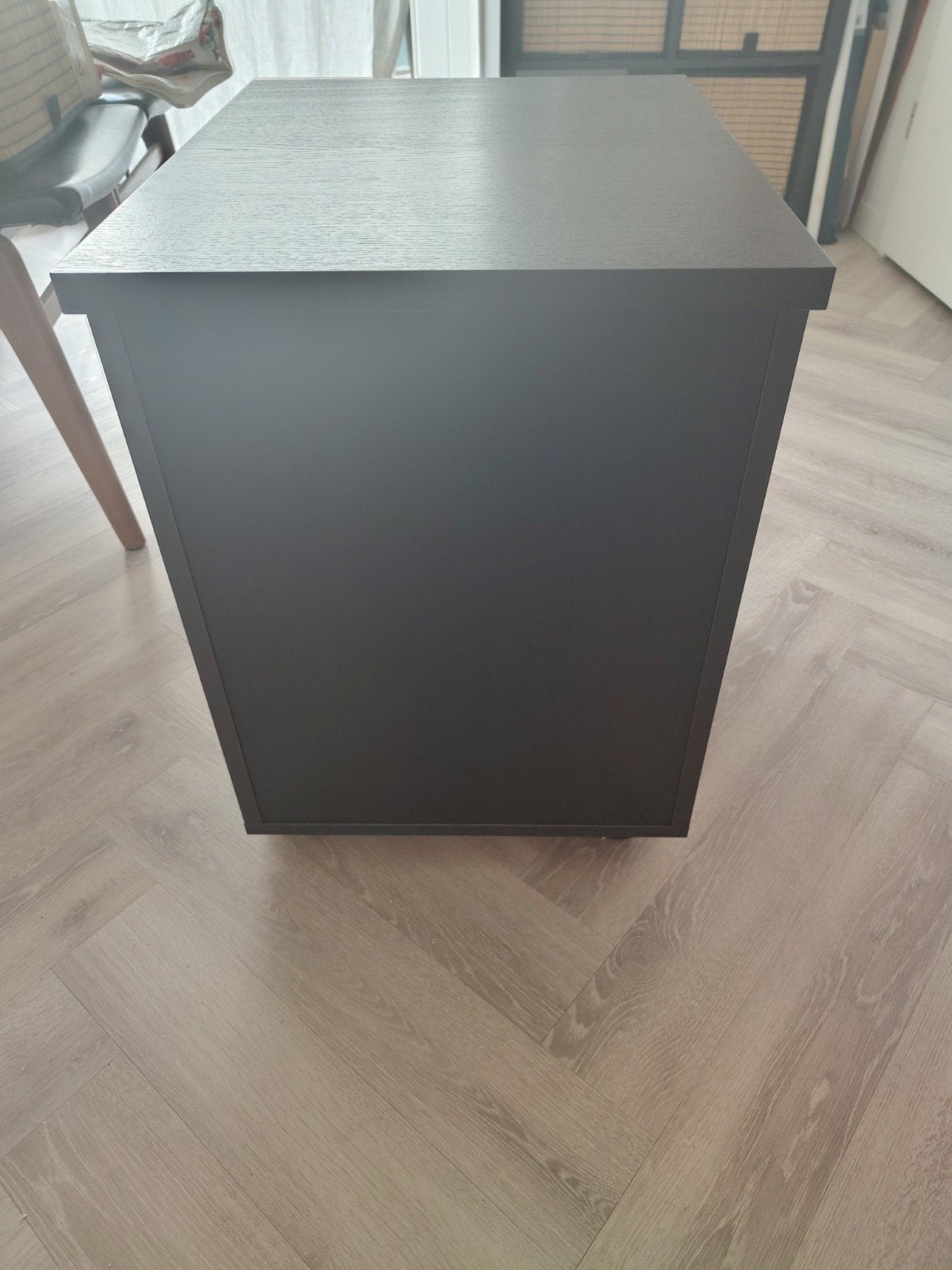 Ikea Malm ladeblok op wielen - Zwart eiken, Ophalen, Zo goed als nieuw