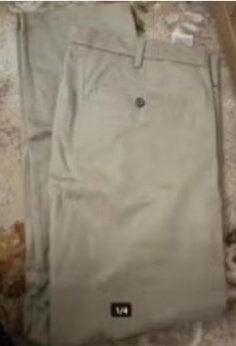 Als NIEUW Dockers katoen Chino Broek beige ruiten 28 W40 L30, Ophalen of Verzenden, Zo goed als nieuw, Overige maten, Beige
