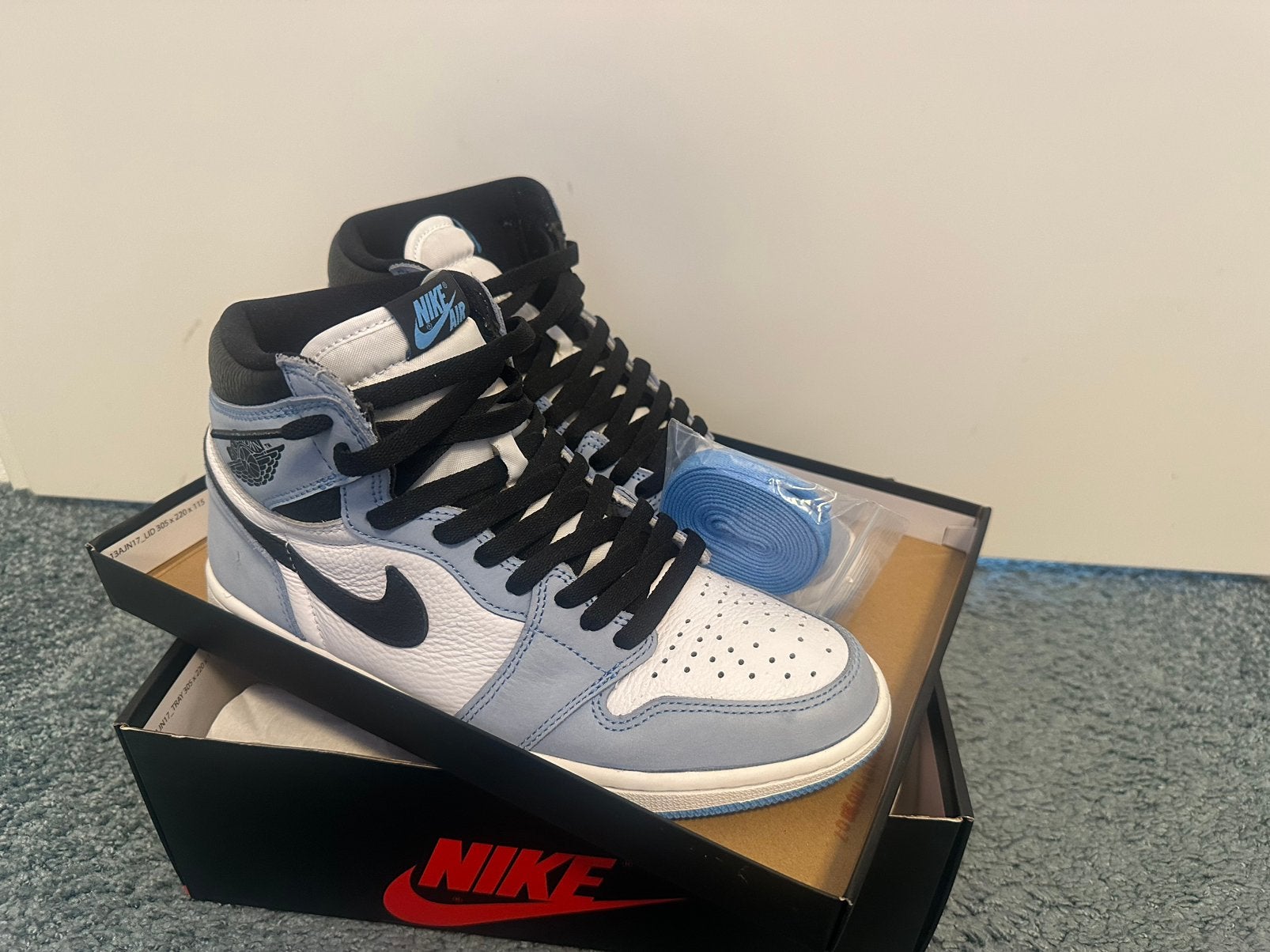 Air Jordan 1 Retro High OV University Blue - Maat 42, Kleding | Heren, Schoenen, Gedragen, Sneakers of Gympen, Blauw, Ophalen of Verzenden