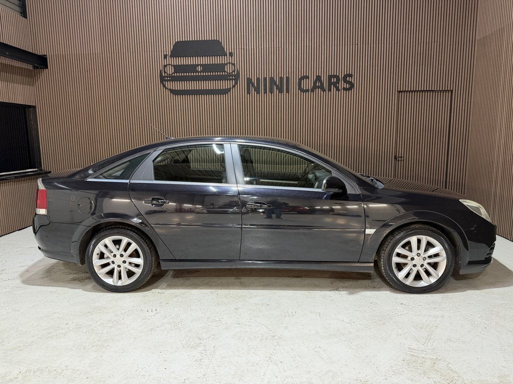 Opel Vectra GTS 1.8-16V Executive, Auto's, Opel, Voorwielaandrijving, Gebruikt, 4 cilinders, Bedrijf