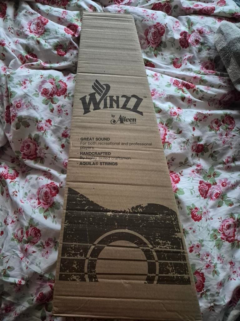 Winzz Ukelele met hoes - Nieuwstaat, Ophalen of Verzenden, Nieuw