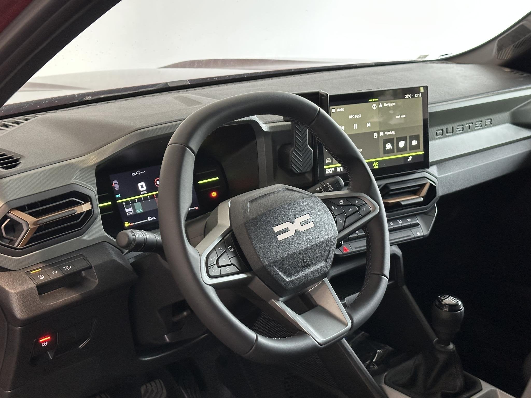 Dacia Duster 1.2 mild hybrid 140 extreme NIEUW MET VOORRAADK, Voorwielaandrijving, 1199 cc, Bedrijf, Handgeschakeld