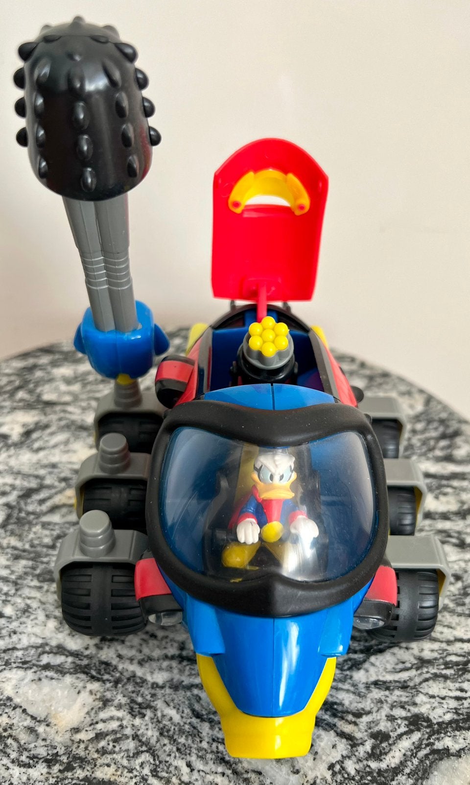 Disney Superdonald / Paperinik Terreinwagen met Donald Duck, Ophalen, Donald Duck, Zo goed als nieuw, Beeldje of Figuurtje