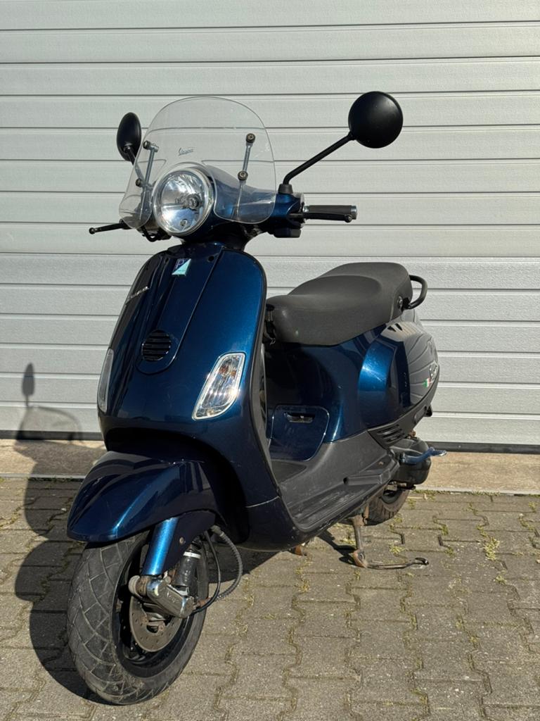 Vespa LX50 2T 70CC, Ophalen, Zo goed als nieuw