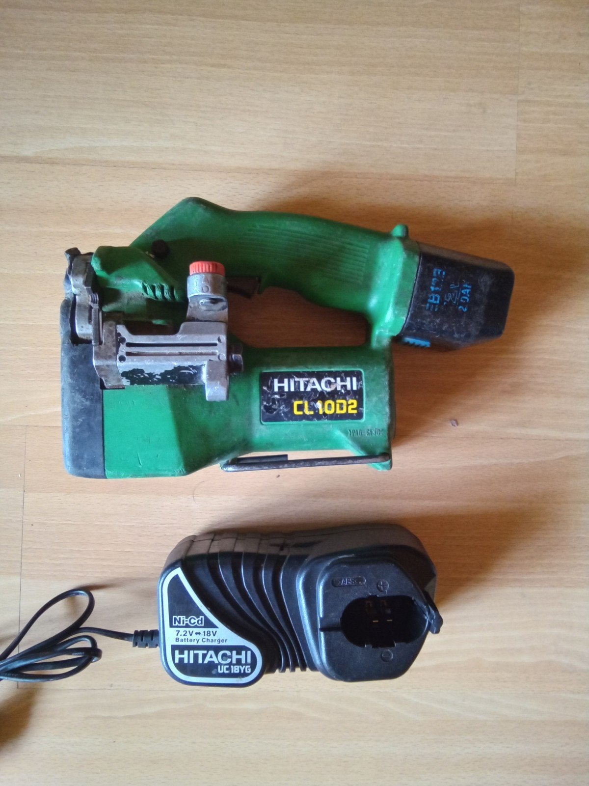 hitachi draadeindknipper, Ophalen, Gebruikt, Decoupeerzaag, 30 tot 70 mm