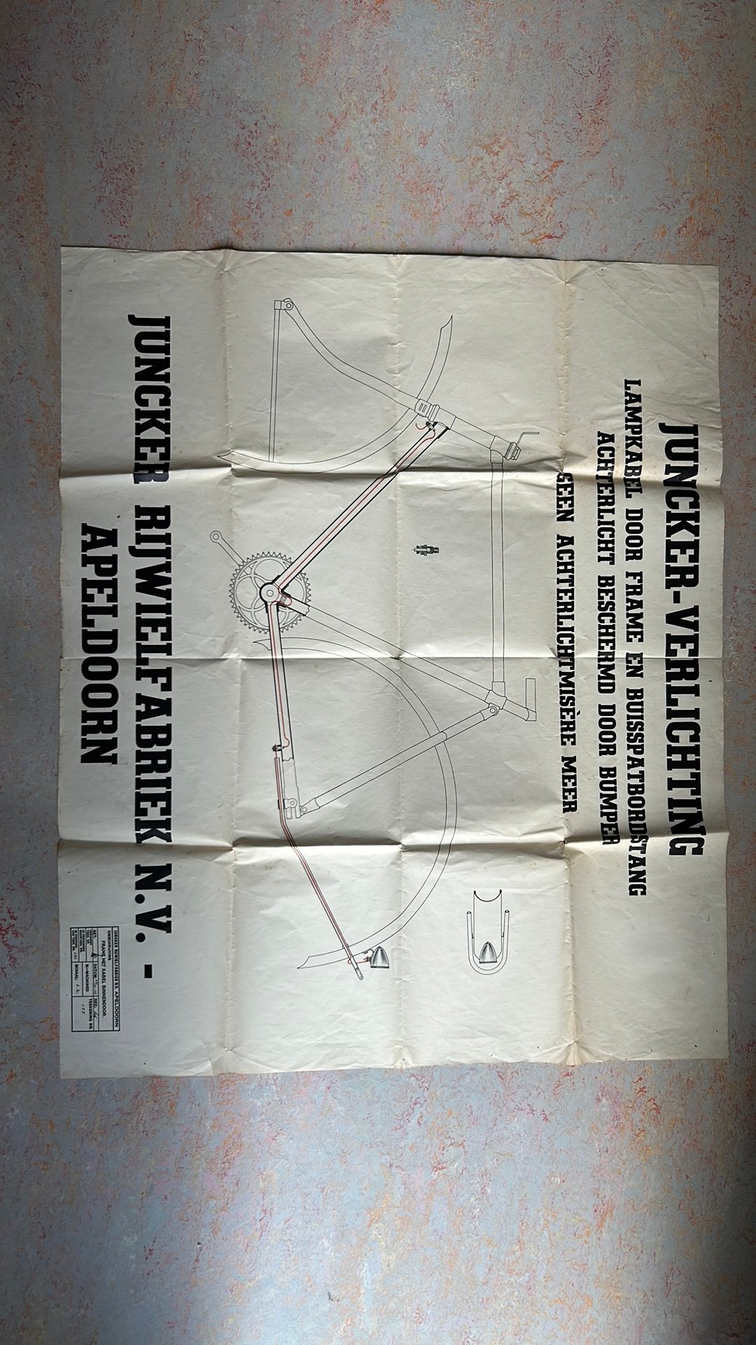 Grote poster van rijwielfabriek Juncker uit 1938, Verzamelen, Gebruikt, Rechthoekig Liggend, Ophalen of Verzenden, A1 t/m A3
