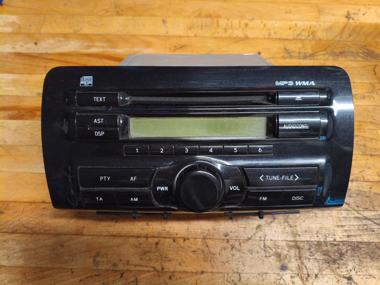 DAIHATSU Pioneer Autoradio DEH-M3067 86180-B1080-B0, Auto diversen, Autoradio's, Ophalen of Verzenden, Gebruikt