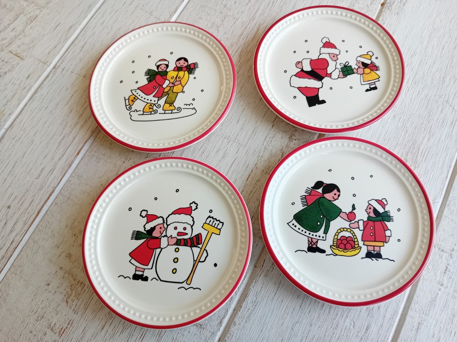 4 petitfours Wedgwood Christmas kerst petit fours Windsor, Ophalen of Verzenden, Zo goed als nieuw, Porselein, Overige typen