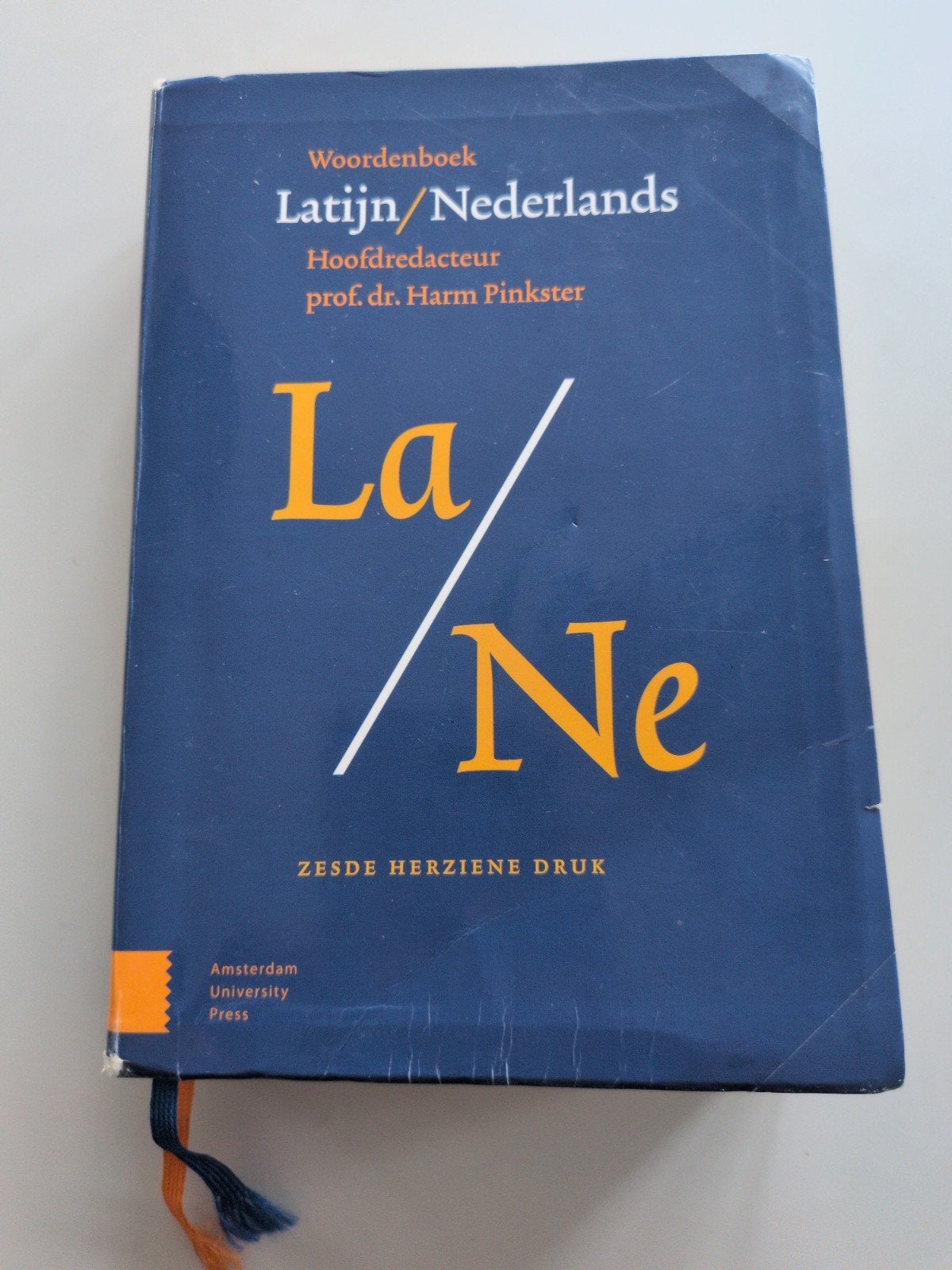 Woordenboek Latijn/Nederlands zesde herziene druk. Afhalen!, Ophalen, Gelezen, Overige uitgevers, Latijn