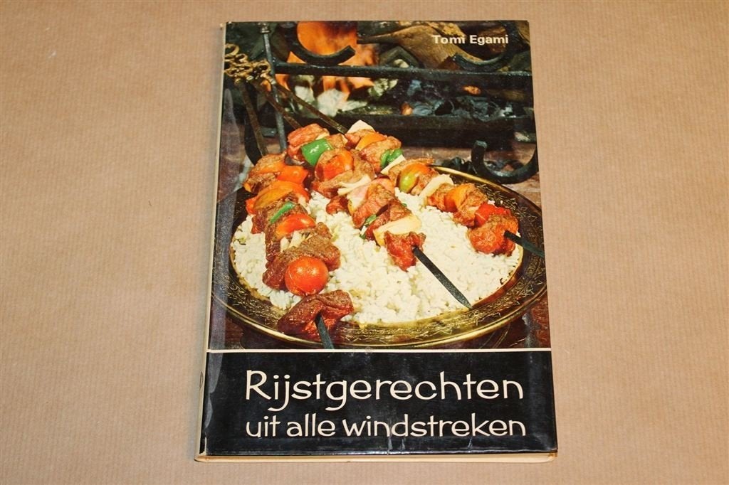Rijstgerechten uit Alle Windstreken — Vintage Kookboek 1968, Ophalen of Verzenden, Gelezen, Italië