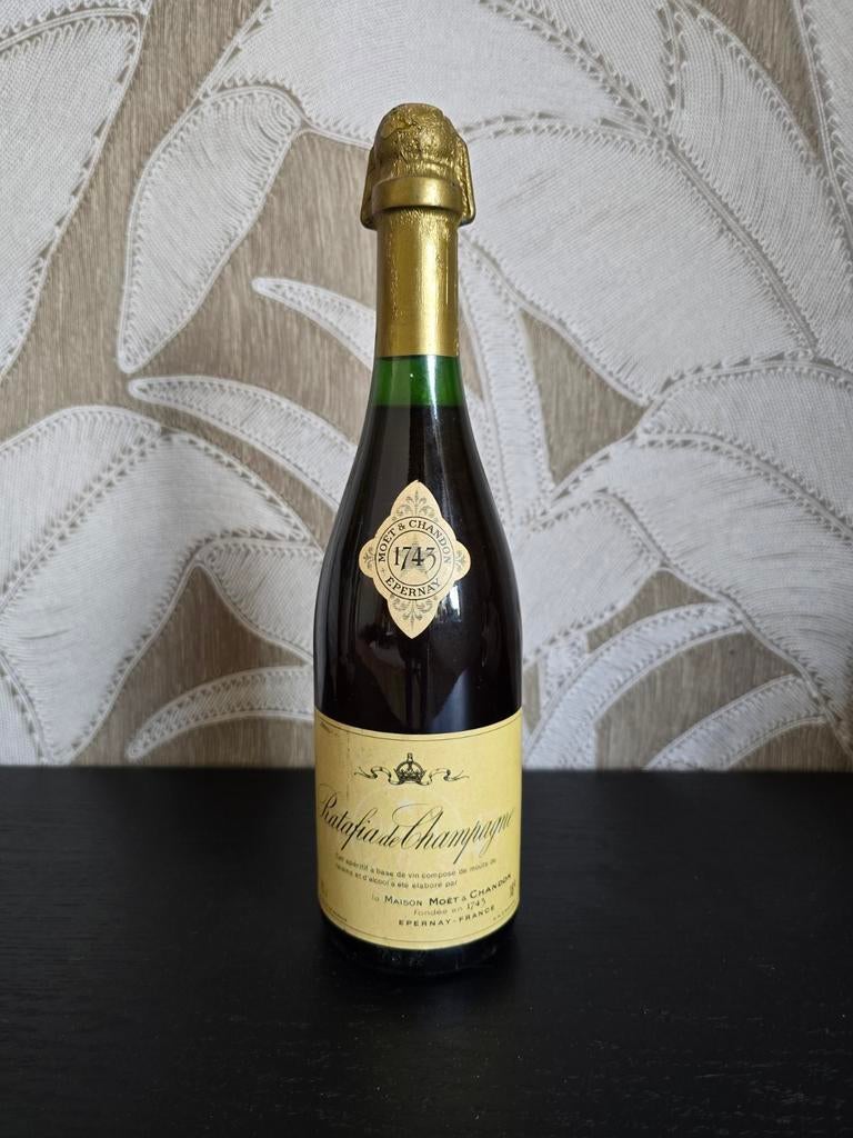 Ratafia de Champagne. Moët & Chandon, Ophalen of Verzenden