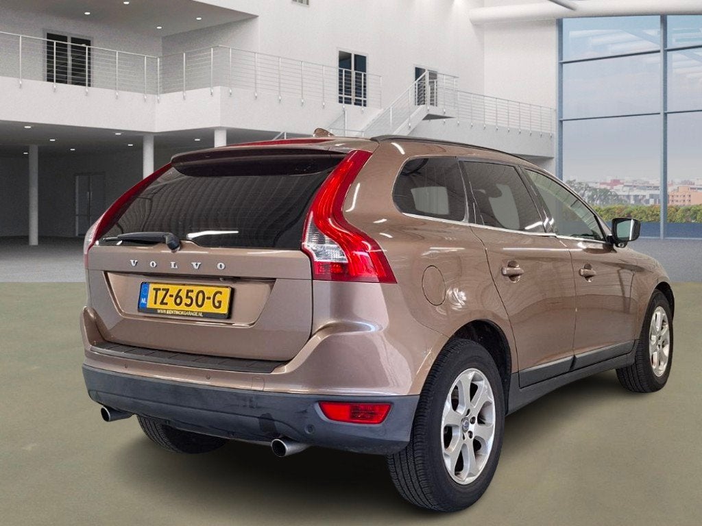 Volvo XC60 3.0 T6 AWD Momentum, Auto's, Volvo, Automaat, Gebruikt, 2953 cc, Bedrijf