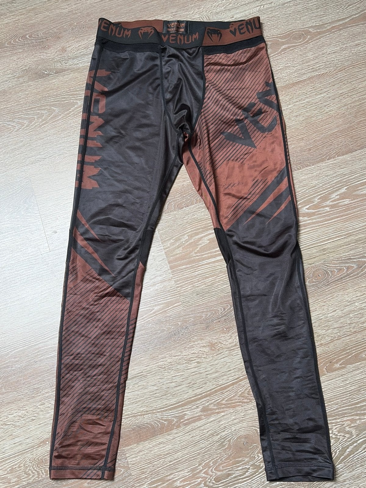 Venum Legging - Vechtsport Legging - Maat L, Kleding | Heren, Ophalen, Bruin, Maat 48/50 (M), Vechtsport