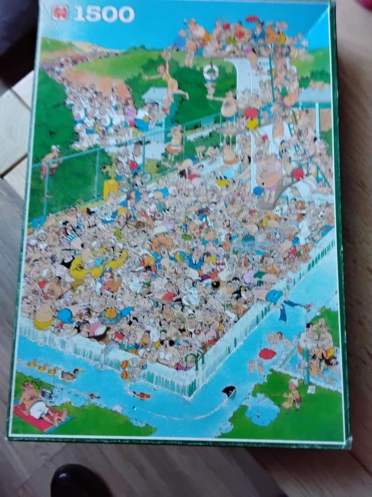 Jan van haasteren legpuzzel nr 1797 themazwembadpret 1500 st, Ophalen of Verzenden, 500 t/m 1500 stukjes, Zo goed als nieuw, Legpuzzel