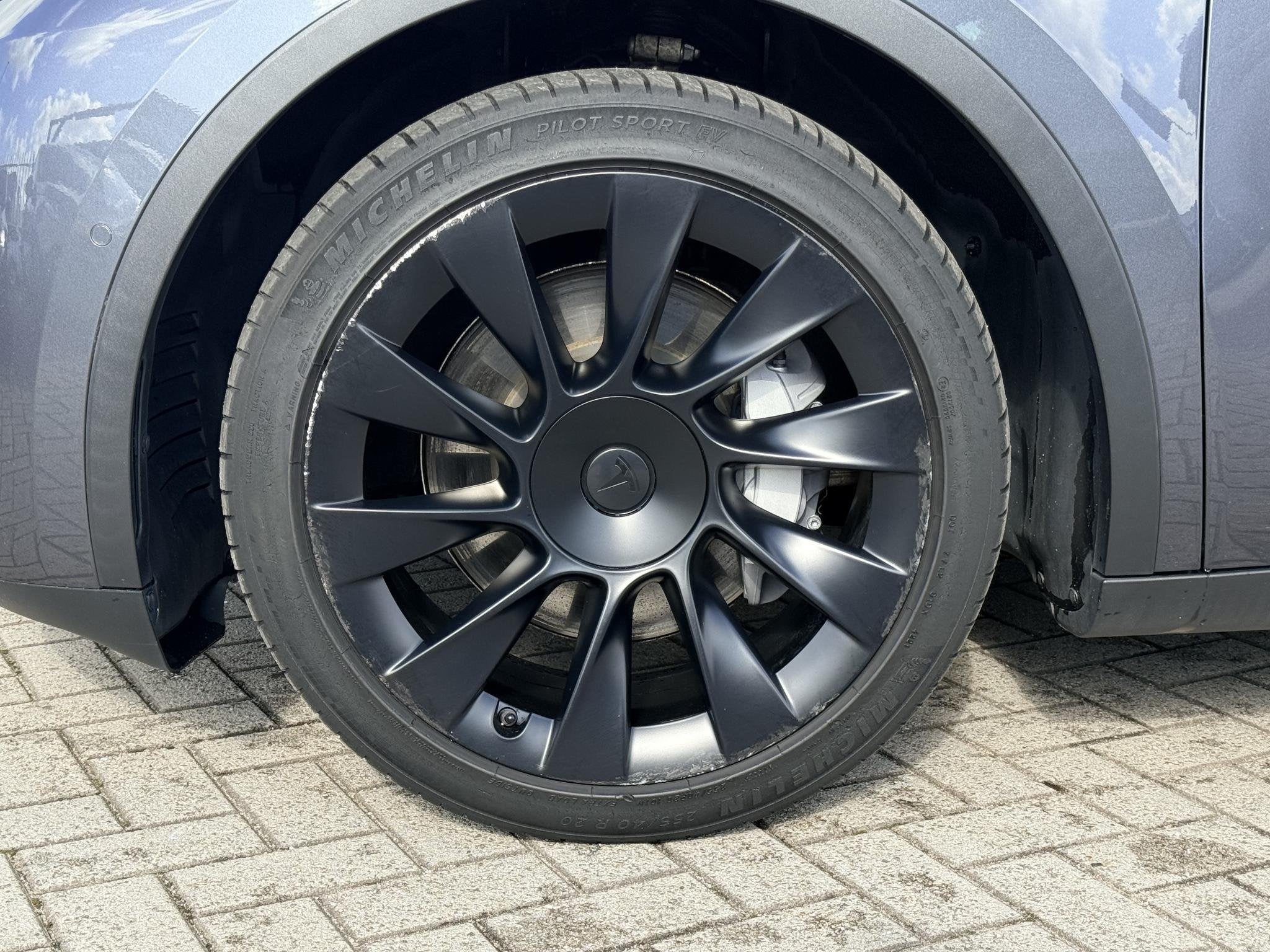 Foto 15 van Tesla Model Y Long Range AWD 75 kWh NL-AUTO | PANODAK | LEDE