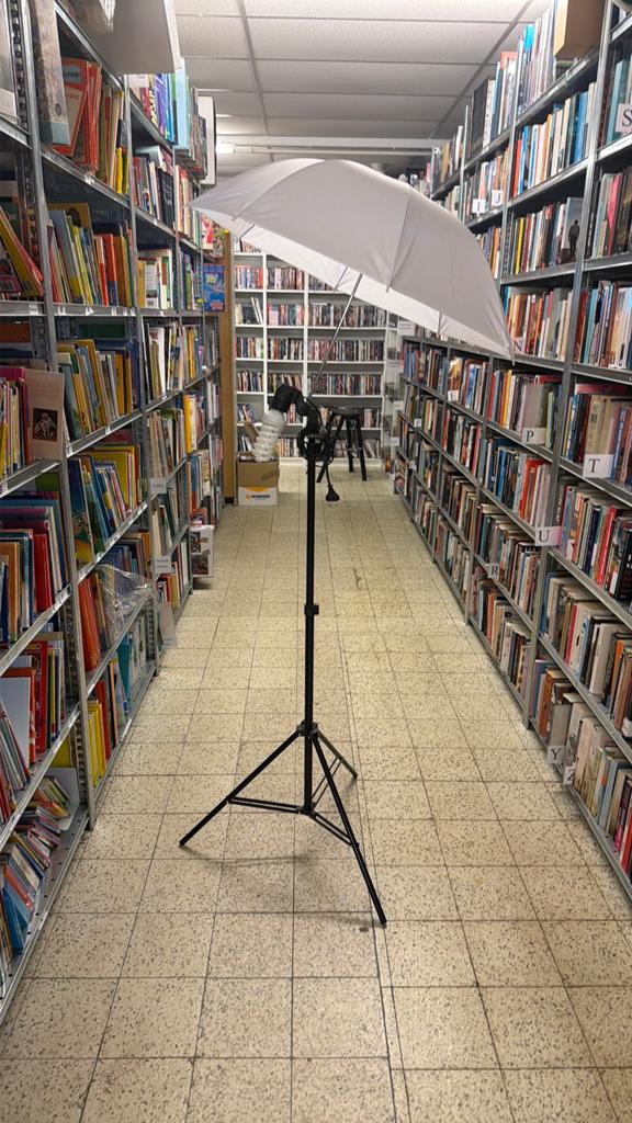 Fotostudio set met paraplu en lamp op statief, Ophalen, Gebruikt, Krinloopdebilt.com, Kringloop tegen armoede