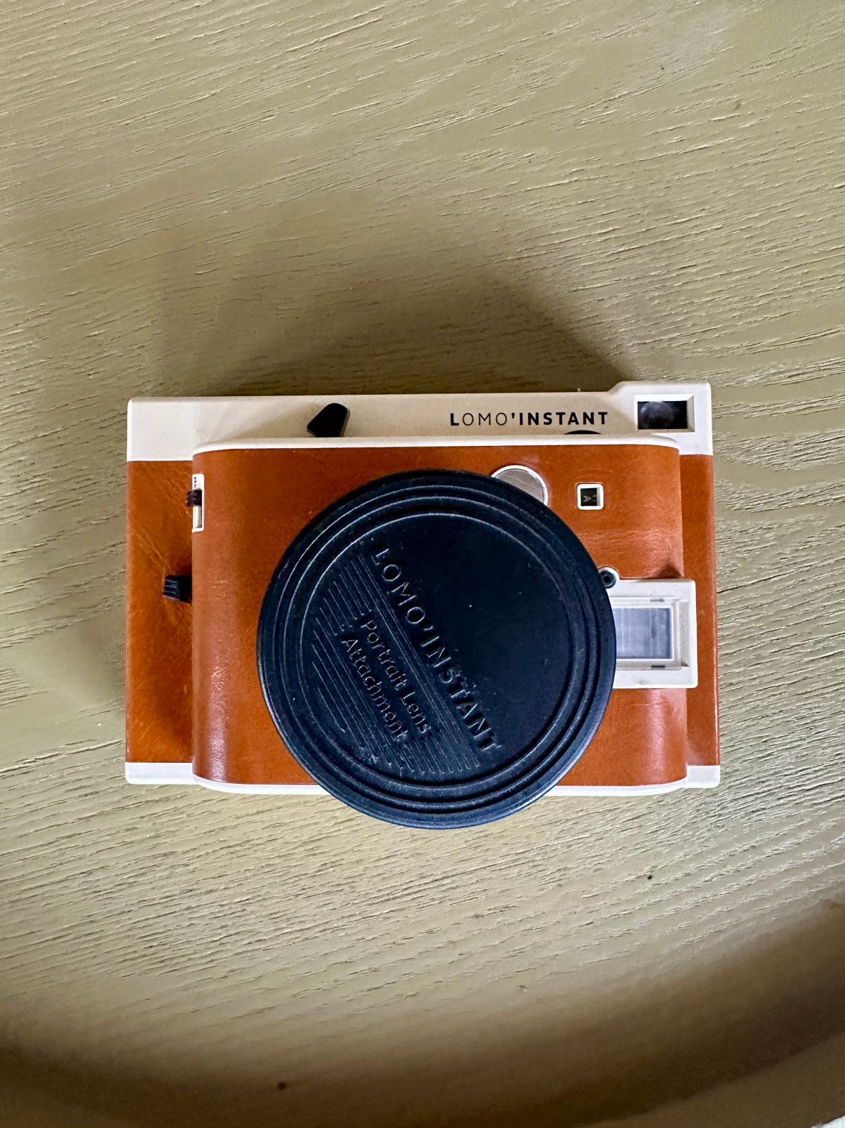 Lomo’Instant Camera –Sanremo Edition (Bruin) + Portrait Lens, Audio, Tv en Foto, Fotocamera's Analoog, Ophalen of Verzenden, Polaroid