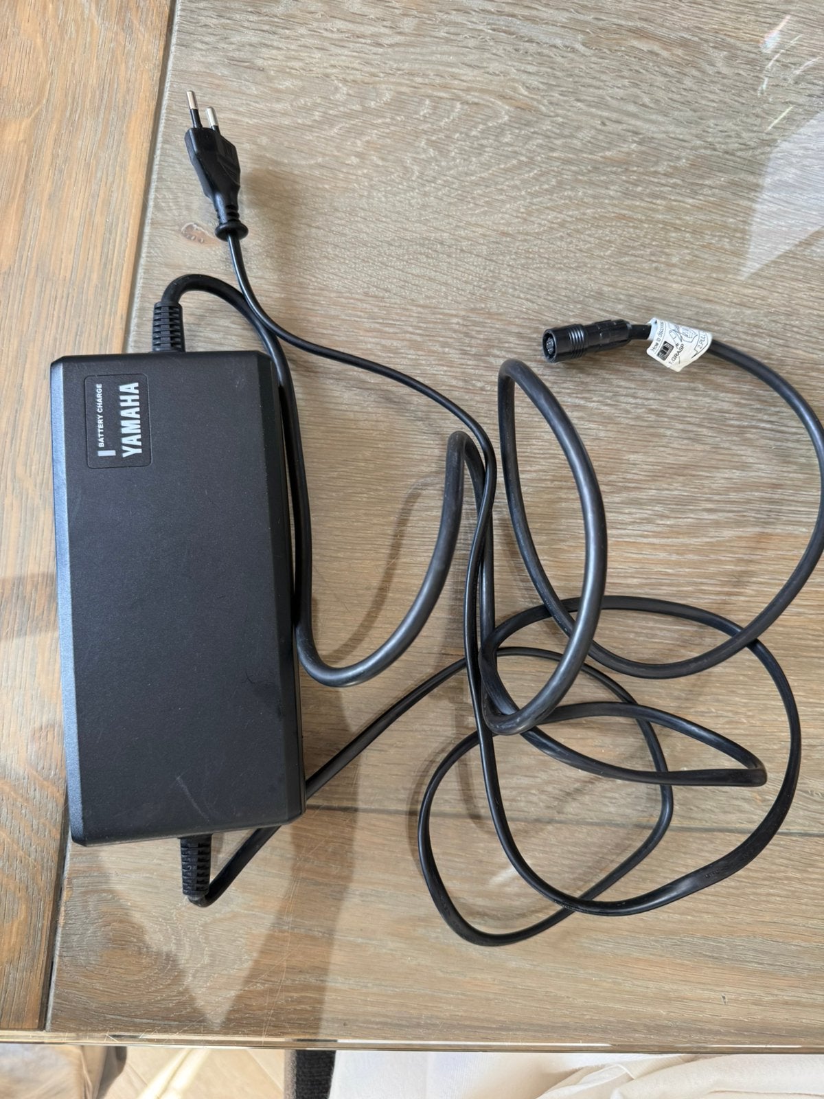 Yamaha oplader voor batavus razer, Gebruikt
