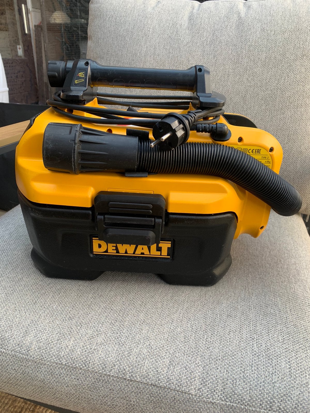 DeWalt DCV584L nat en droogstofzuiger De Walt bouwstofzuiger, Ophalen, Gebruikt