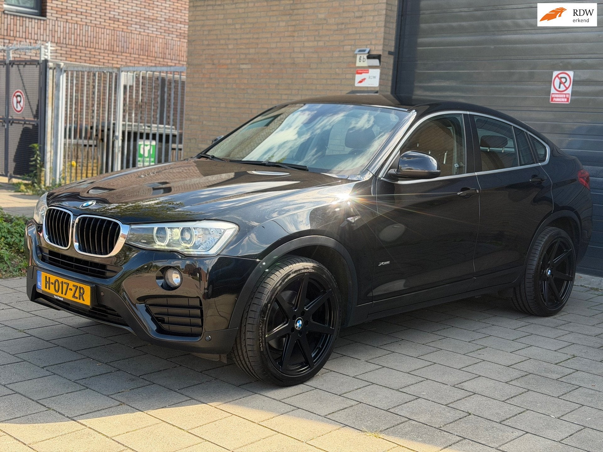BMW X4 XDrive20i High Executive Leder Navi Clima stoelverwar, Auto's, Automaat, Dealer onderhouden, Gebruikt, Euro 6