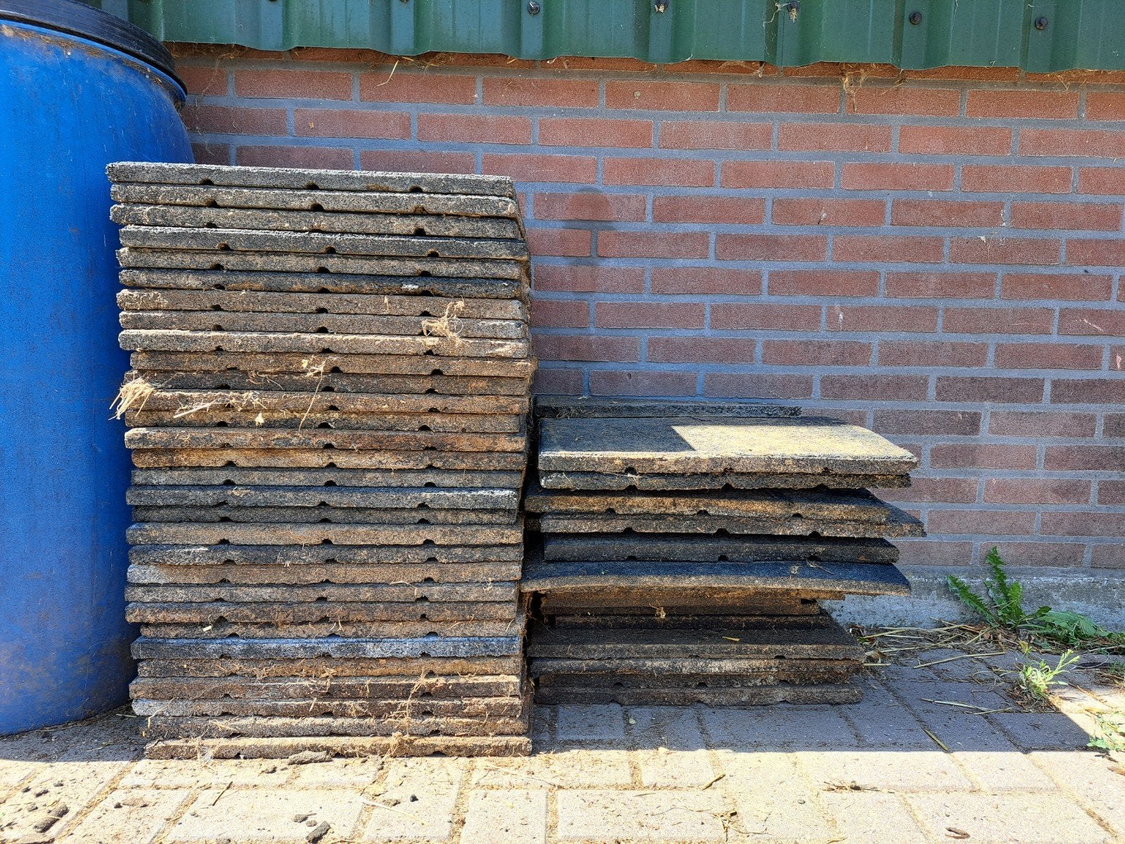 Rubber stalmatten, kunststof pallets, Ophalen, Gebruikt