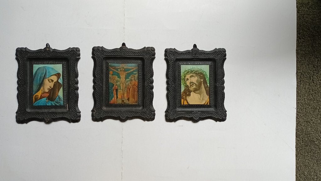 foto frames antiek, geperst karton, met 3 RELI afbeeldingen., Ophalen of Verzenden