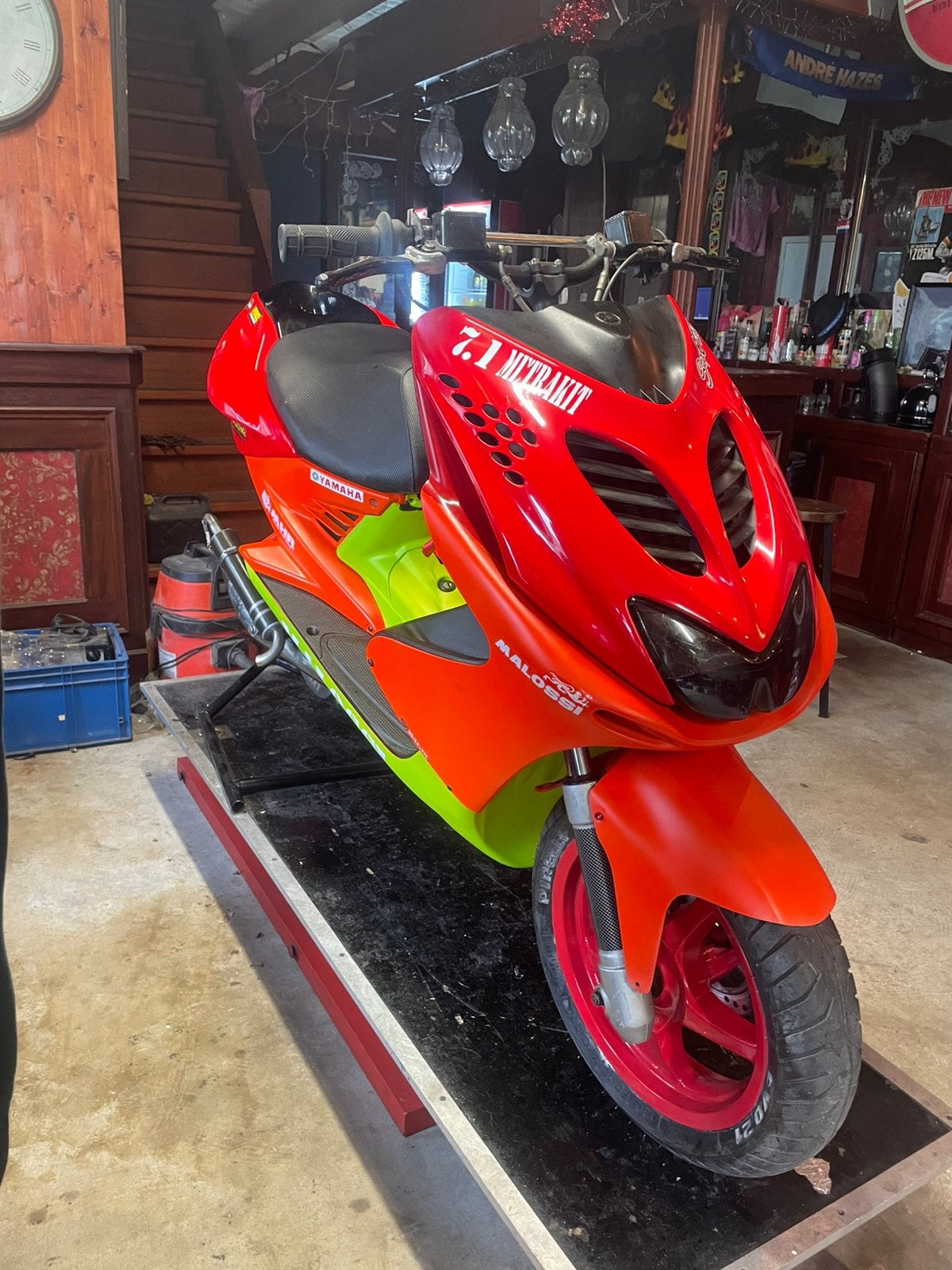 Yamaha aerox 70cc sprinter!!!, Ophalen, Zo goed als nieuw, Aerox