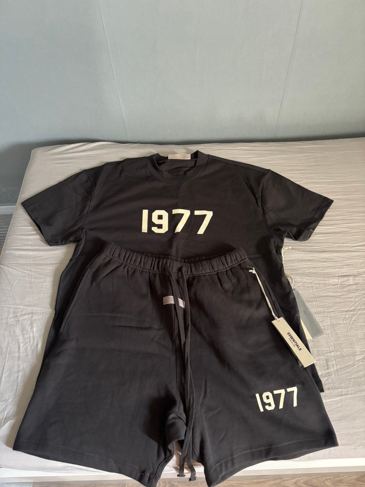 Essentials 1977 setje, Ophalen of Verzenden, Nieuw, Maat 48/50 (M)