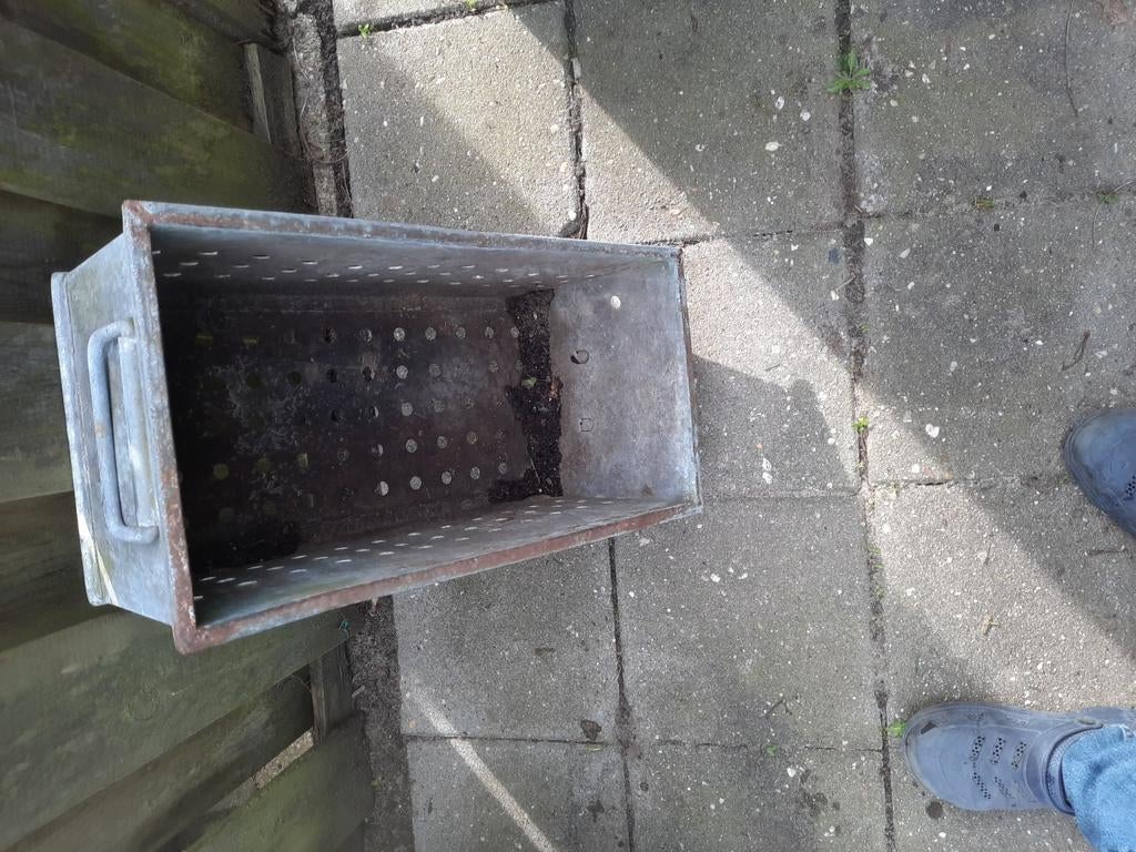 Zinken palingbak, gebruikt als plantenbak 55x18 cm, Tuin en Terras, Bloembakken en Plantenbakken, Ophalen