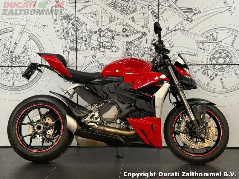 Ducati STREETFIGHTER V2 (bj 2022), Bedrijf, Meer dan 35 kW, 955 cc, Naked bike