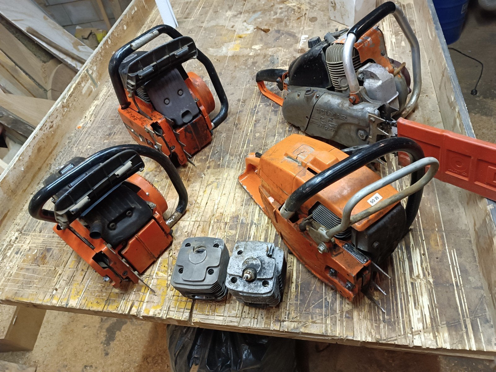 Dolmar 143, Dolmar 153, Husqvarna 285, Dolmar cc super, Ophalen