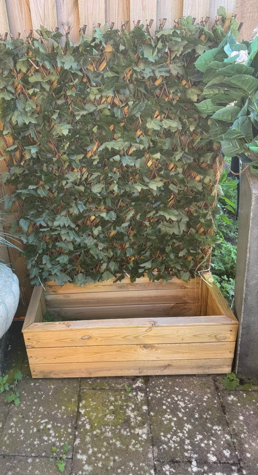 Houten plantenbak met kunsthaag, Ophalen, Gebruikt