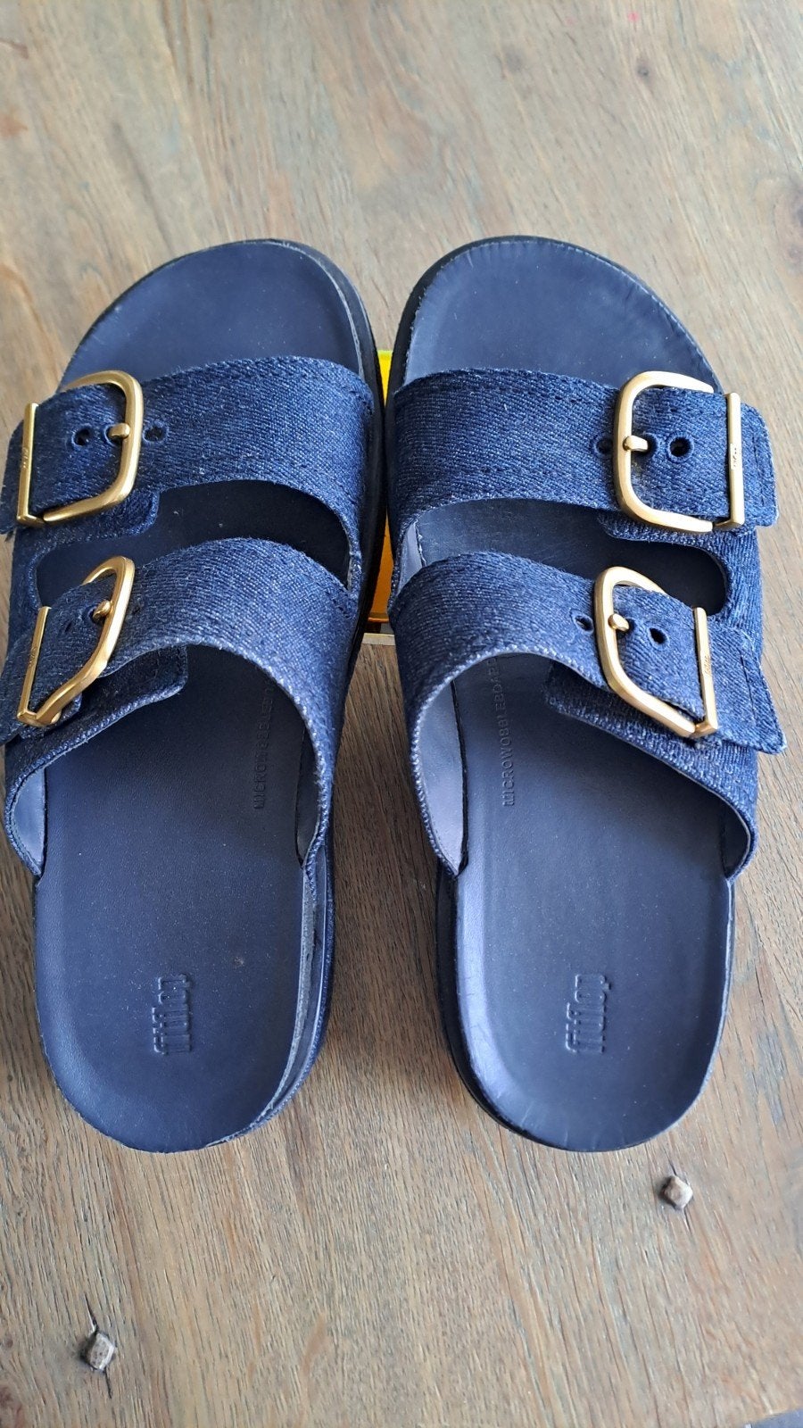Originele Fitflop Slippers Maat 41 Blauw Koperen Gespen, Kleding | Dames, Blauw, Ophalen of Verzenden, Zo goed als nieuw, Fitflop