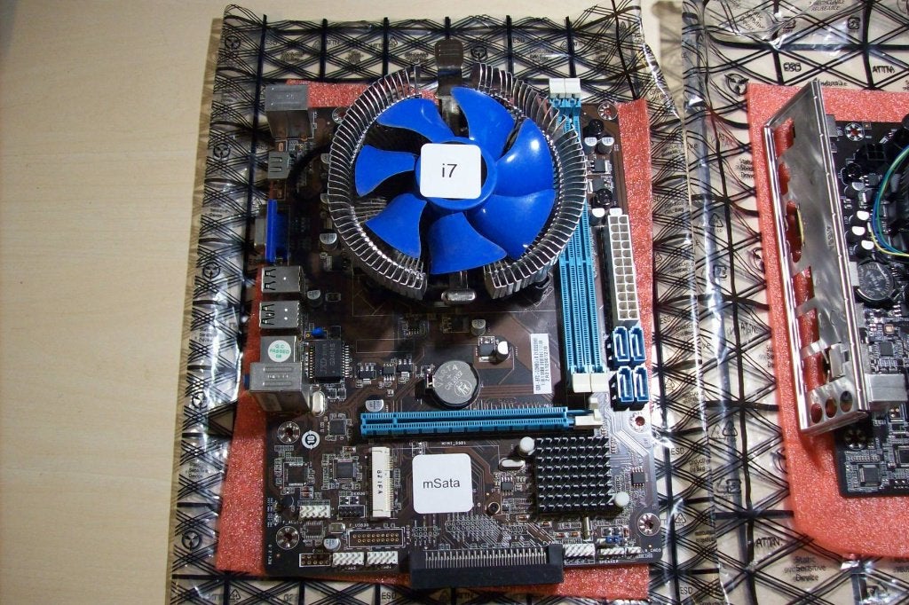 te koop moederbord met i7 cpu, Ophalen, Gebruikt, DDR3, Micro-ATX