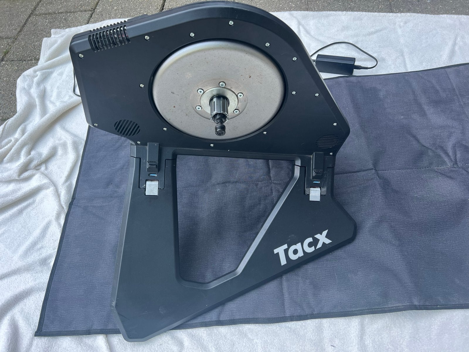 Tacx Neo Smart T2800 fietstrainer met mat, Sport en Fitness, Wielrennen, Ophalen of Verzenden, Gebruikt, Overige typen