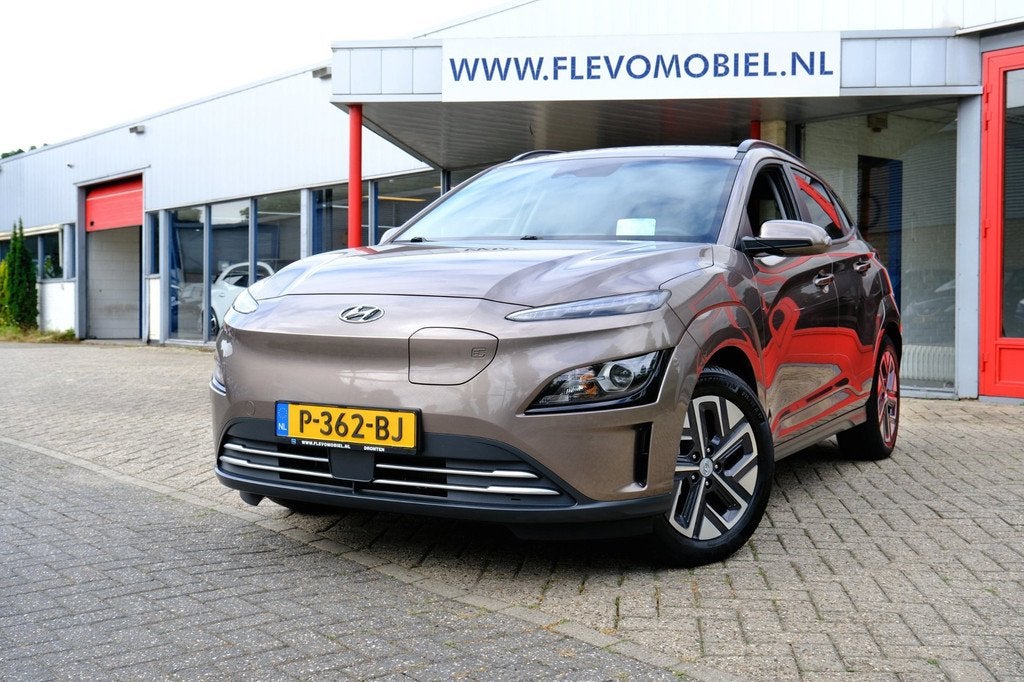 Hyundai Kona EV Fashion 64 kWh Aut. Navi|1e Eig|Cam|Clima|LM, Auto's, Hyundai, Gebruikt, Origineel Nederlands, 1066 min, 64 kWh