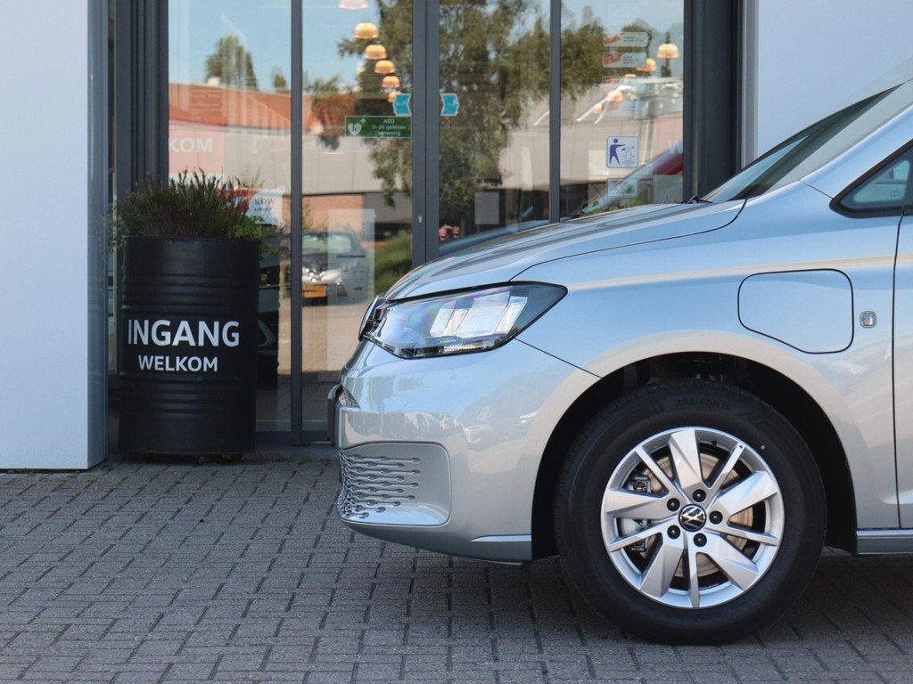 Volkswagen Caddy Kombi Life 1.5 eHybrid EU6 110 kW (150 pk), Auto's, Volkswagen, Stof, 1498 cc, 150 pk, 150 min