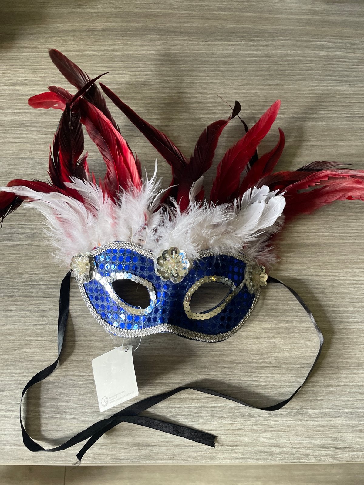 Venetiaans Masker Blauw met Rode en Witte Veren, Ophalen of Verzenden, Nieuw, Feestartikel, Carnaval