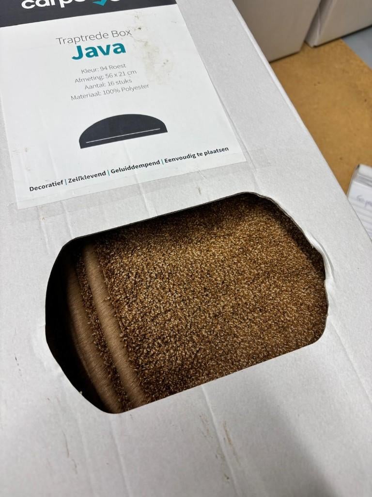 nieuwe set trapmatten trapmat trapmaantjes trapstoffering, Huis en Inrichting, Ophalen, Rond, Nieuw, Grijs