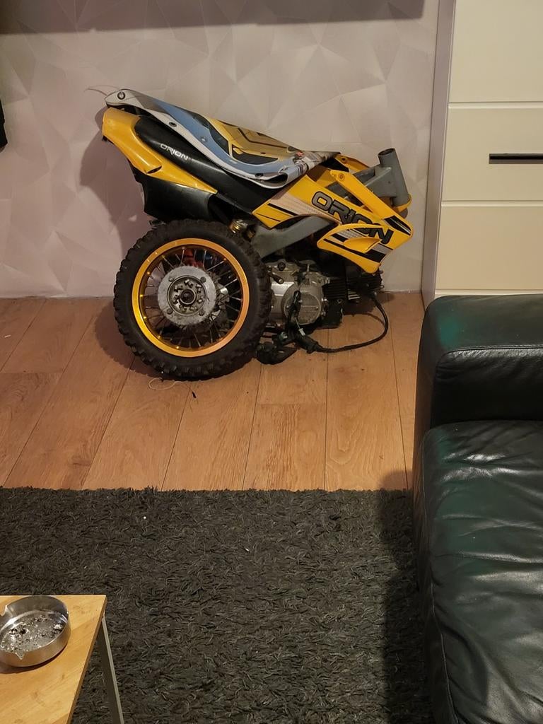 Orion crossmotor - goed werkend blok, mist voorwiel, Fietsen en Brommers, Minibikes, Midibikes en Pitbikes, Ophalen of Verzenden
