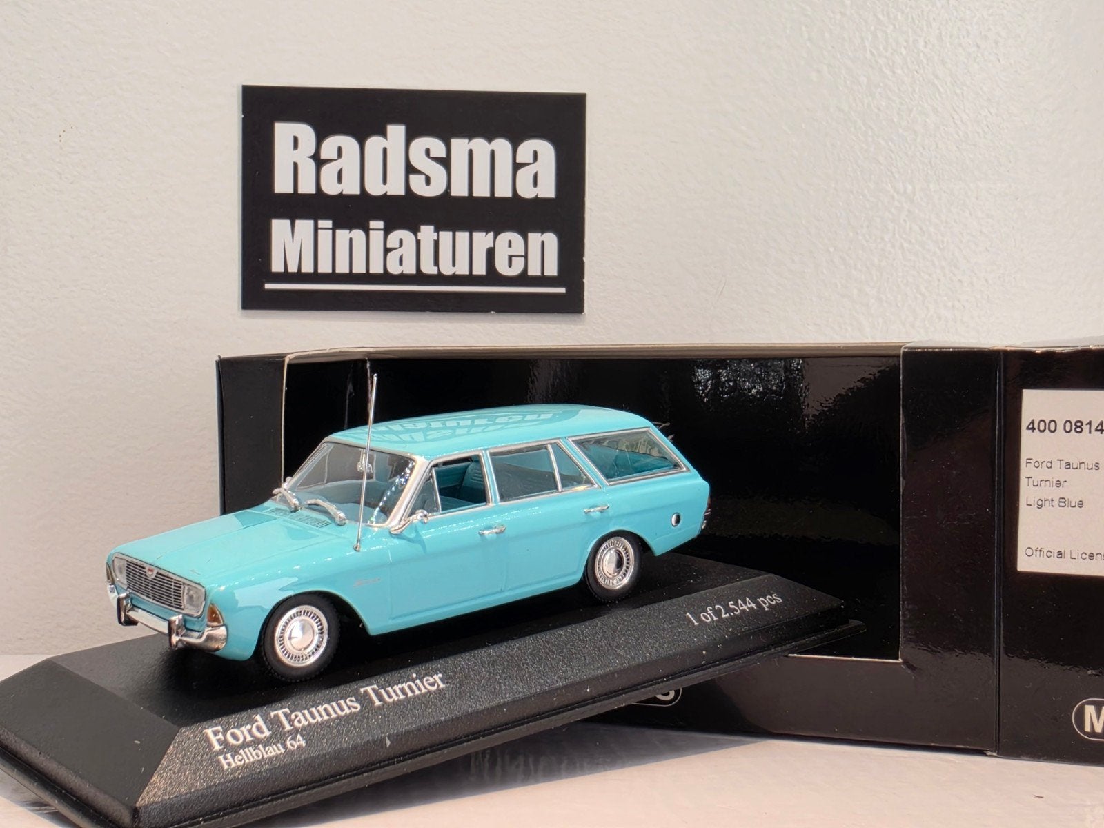 Ford Taunus P5 turnier - light blue - 1:43 Minichamps, Auto, Ophalen of Verzenden, Zo goed als nieuw, MiniChamps