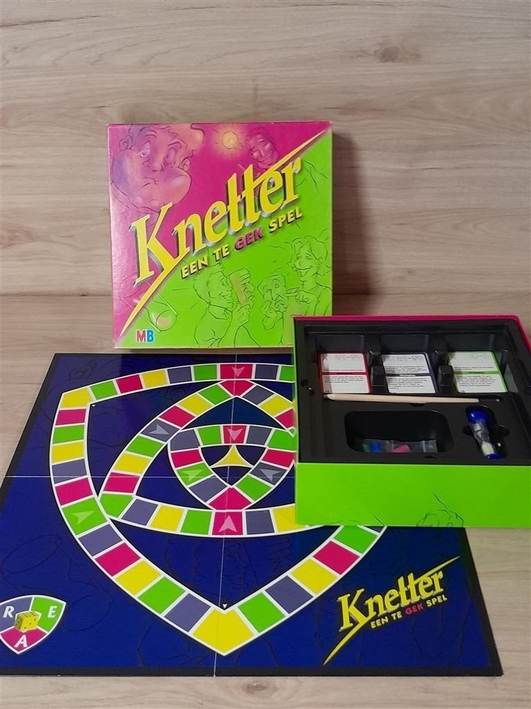 Knetter een te gek spel - s5306, Hobby en Vrije tijd, Gezelschapsspellen | Bordspellen, Verzenden, Zo goed als nieuw