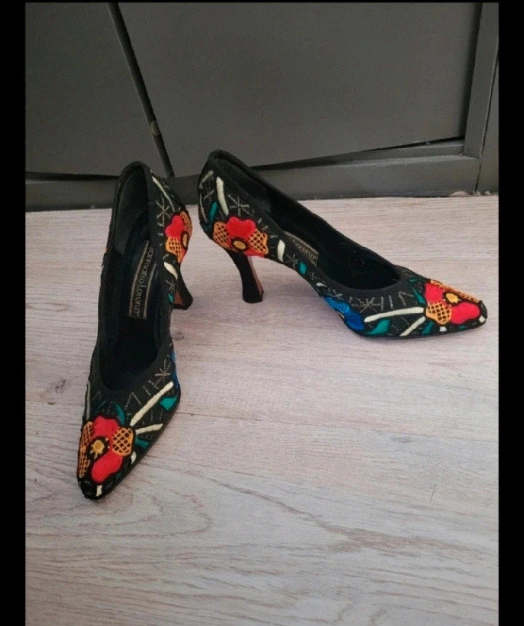 Gianmarco Lorenzi pumps met bloemen, Pumps, Overige kleuren, Ophalen of Verzenden, Gianmarco Lorenzi