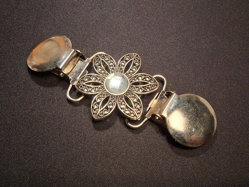 Boho Chic vest-sjaal Clip bloem strass steen, Overige materialen, Nieuw, Ophalen of Verzenden, Zilver