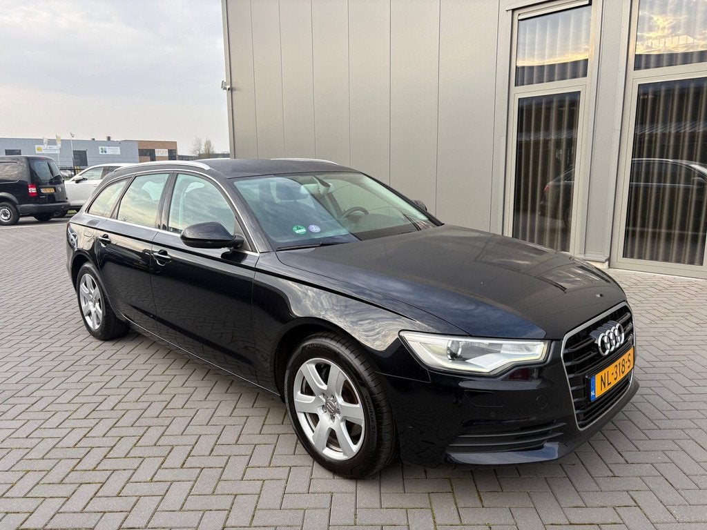 Audi A6 Avant 2.8 FSI Business Edition leder camera navi ala, Auto's, Audi, Euro 5, Start-stop-systeem, Gebruikt, Zwart