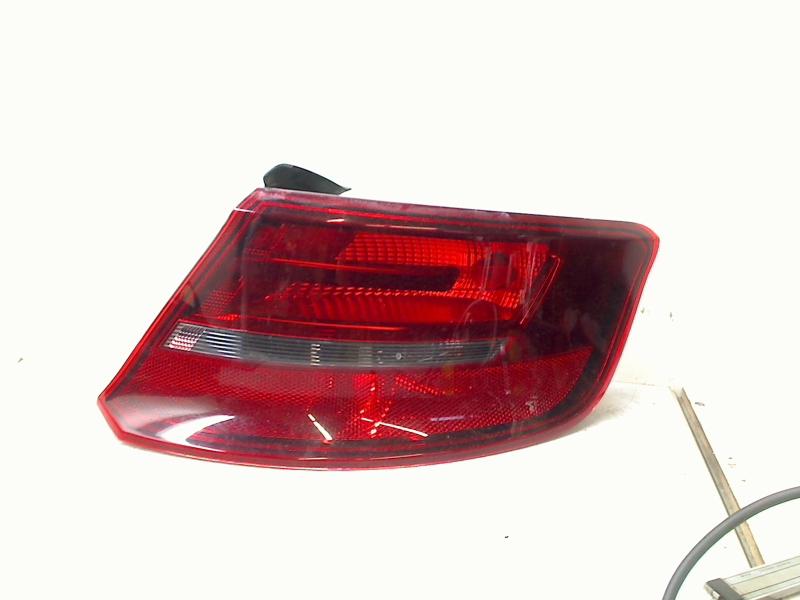 Achterlicht Rechts Audi A3 Sportback (8VA/8VF) 8V4945096, Gebruikt, Auto-Union-Straße  1, Ingolstadt 85057, , Duitsland, Info@audi.de